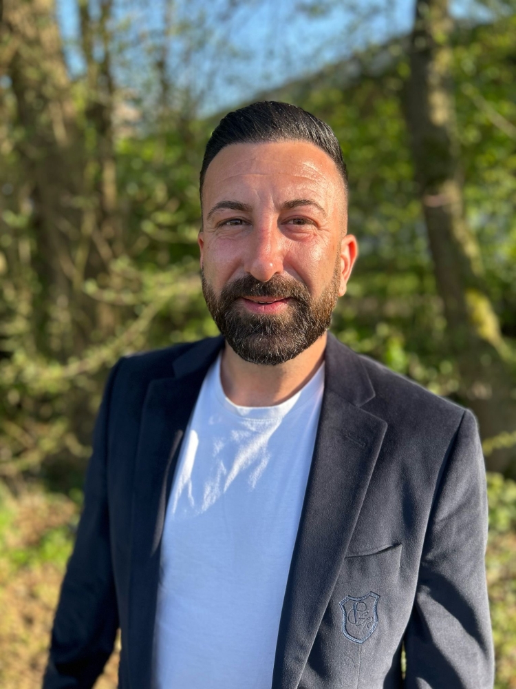Özgür Altintas